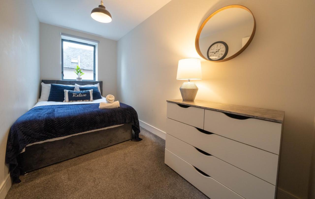 Family Apartment Sleeps 6 In Botanic Queens Area Belfast Exterior foto